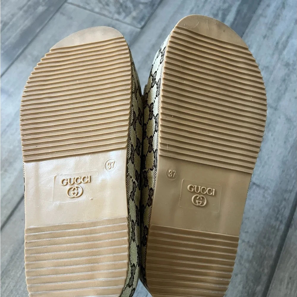 Gucci Slide  Sandals - Picture 5 of 6
